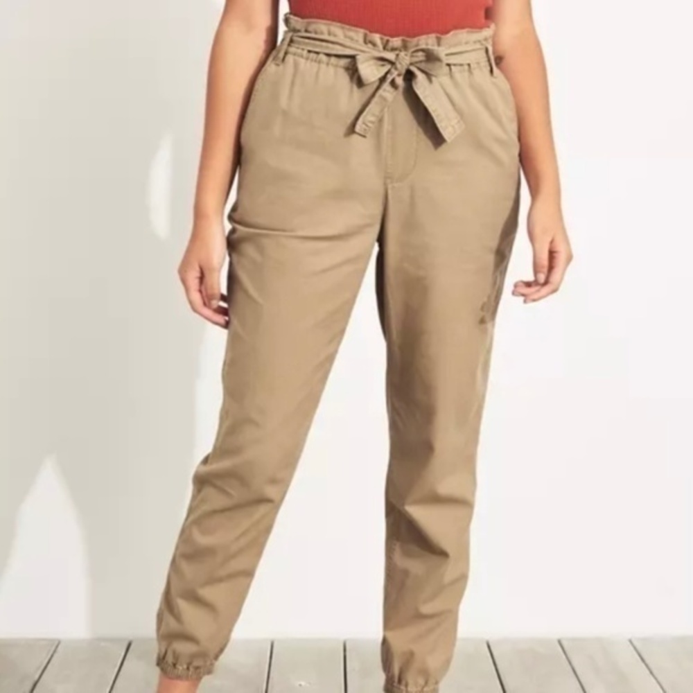 Hollister High Rise Tie Waist Joggers Beige Elastic Waist Lyocell Size Large